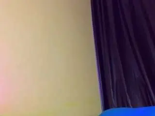 Dreaminblaze  live sex cam