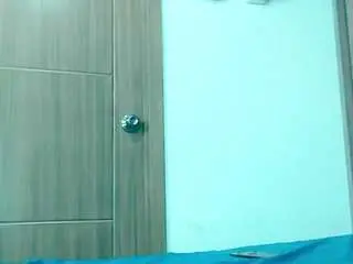 Meridaandwither  live sex cam