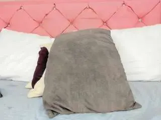 Samantamarquez  live sex cam