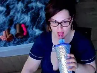 Squirtkimm  live sex cam