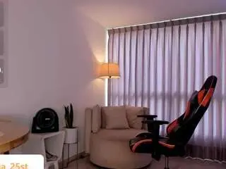 Valeriiaa25  live sex cam