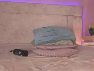 Veronicamartin  live sex cam