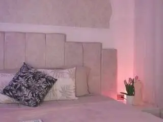 Veronicamartin  live sex cam