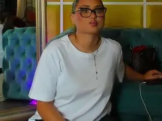 Avalonwest  live sex cam
