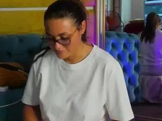 Avalonwest  live sex cam