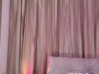 Candyy-bella  live sex cam