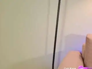 Candyy-bella  live sex cam