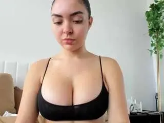 Desireecamsoda  live sex cam