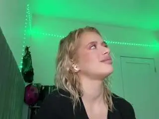 Hortenselaseter  live sex cam