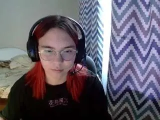 Madiehigh  live sex cam