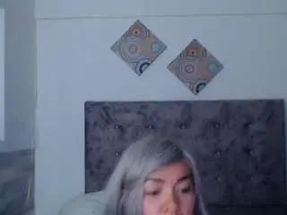 Sally-harper  live sex cam