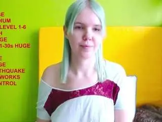 Ultra-meow  live sex cam