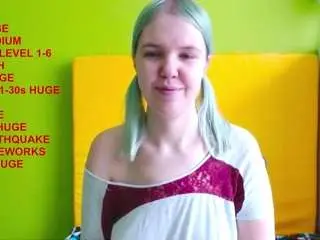 Ultra-meow  live sex cam