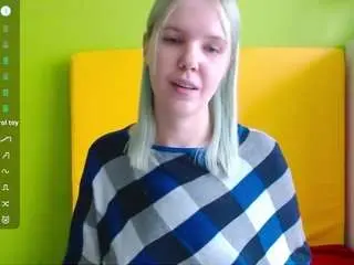 Ultra-meow  live sex cam