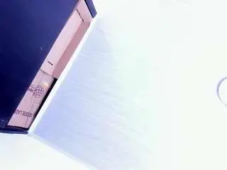 Valkiria-wiine  live sex cam