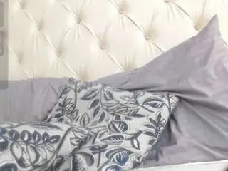 Veronicalanz  live sex cam