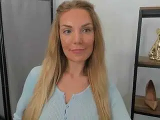 Aullorakiss  live sex cam