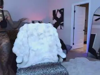 Iamtattedqueen  live sex cam