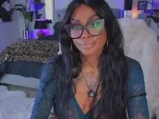 Iamtattedqueen  live sex cam