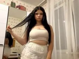Kishamcmillon  live sex cam