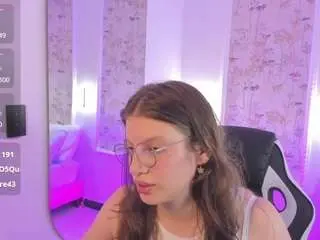 Liiliie-petite  live sex cam