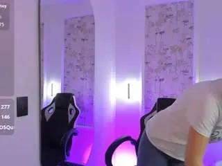 Liiliie-petite  live sex cam