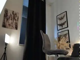 Liludallass  live sex cam
