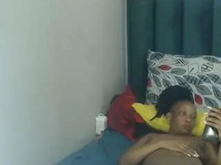 Makemewantit93  live sex cam