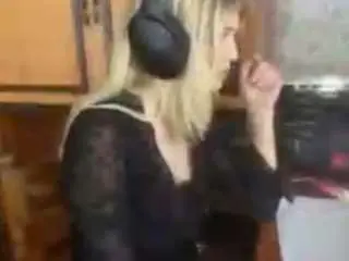 Gertrudisdekenipp  live sex cam