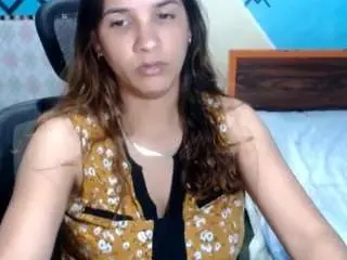 Soniafuentes  live sex cam