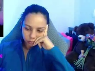 Aslyandrea  live sex cam