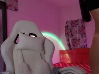 Britneydivin  live sex cam