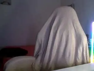 Britneydivin  live sex cam