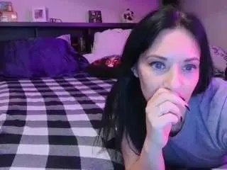 Crystallake  live sex cam