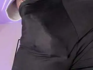 Emmywilliams  live sex cam