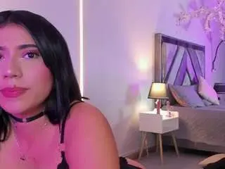 Emmywilliams  live sex cam