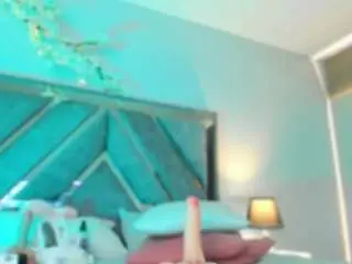 Emmywilliams  live sex cam
