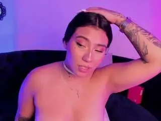 Emmywilliams  live sex cam