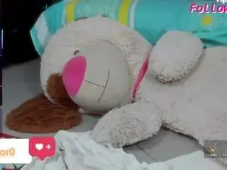 Hanna-bellss  live sex cam