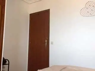 Joeymineah  live sex cam