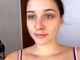 Joeymineah  live sex cam