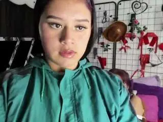 Royaltemptaation  live sex cam