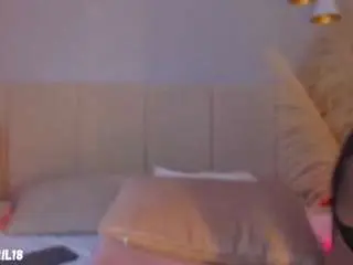 Aprilebony  live sex cam