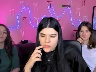 Bella-cute1  live sex cam