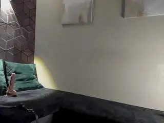 Imnysha  live sex cam