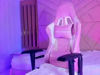 Lunapleasure  live sex cam