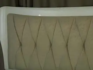 Monetanzideo  live sex cam