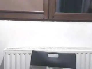 Prettyjulliette  live sex cam