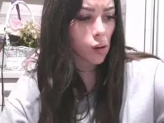 Prettyjulliette  live sex cam