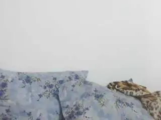 Prettyjulliette  live sex cam